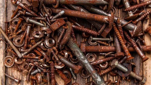 چگونه پیچ و مهره ضدزنگ مناسب را انتخاب کنیم؟